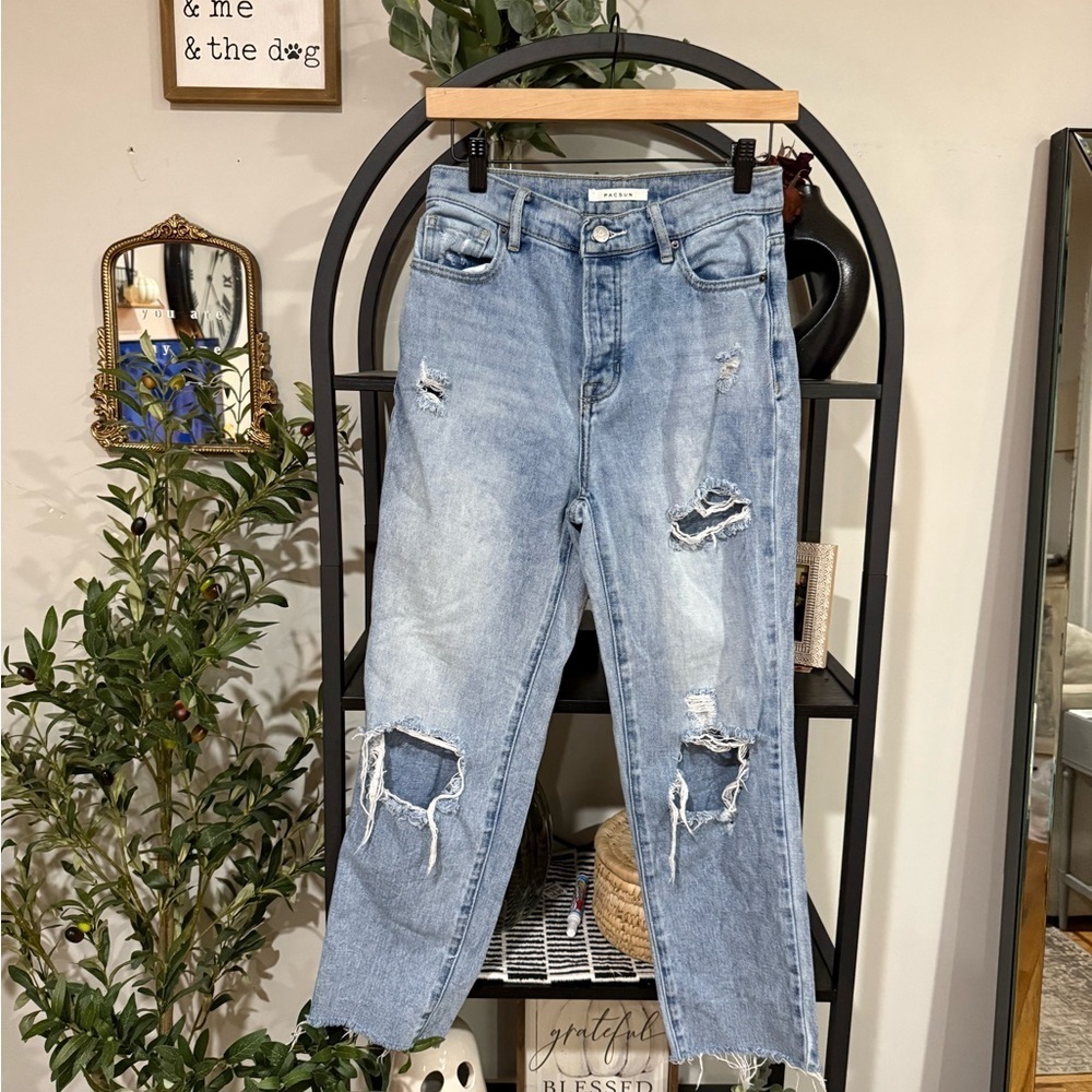 PacSun Light Blue Distressed high-rise Straight Leg Jeans size 25